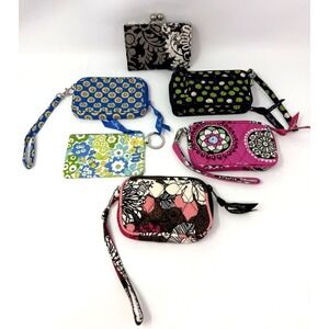 Women's Lot Of 6 Vera Bradley Wristlets 4 Wristlets 2 Wallets